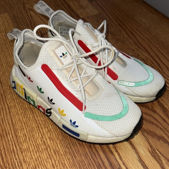 adidas NMD R1 Spectoo White Multicolor Trefoil Streetwear Tennis Shoe Size 6 - Picture 2 of 7